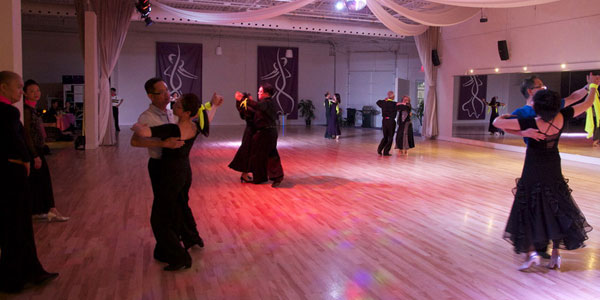 ADULT SOCIAL DANCE CLASSES