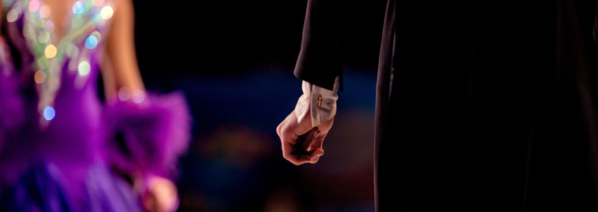 COMPETITIVE BALLROOM DANCE ADULT